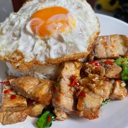 กะเพราซอยตัน