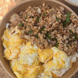 ลาบหมู ไข่ข้น