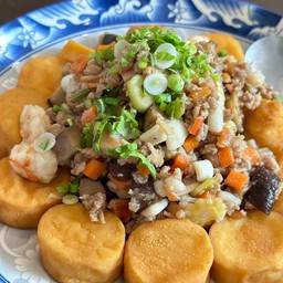 เต้าหู้ไข่ทรงเครื่อง
