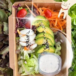 สลัด แห่งฟาร์มสุข