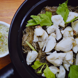 เนื้อปูก้อนอบวุ้นเส้น