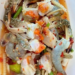 เกาเหลาปูม้ากุ้งสด