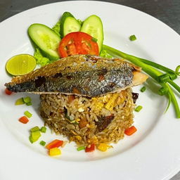 Fried Rice Mackerel ข้าวผัดปลาทู