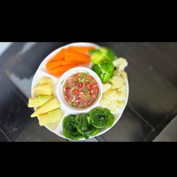 ชุดผักลวกน้ำพริก