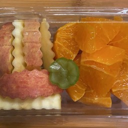 ส้ม+แอปเปิ้ล พร้อมทาน