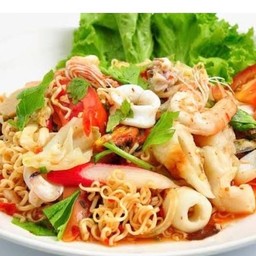 ยำมาม่ารวมมิตร