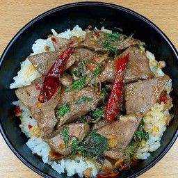 กะเพราตับหมูราดข้าว