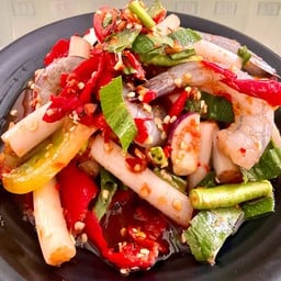 ตำไหลบัวกุ้งสดปลาร้า