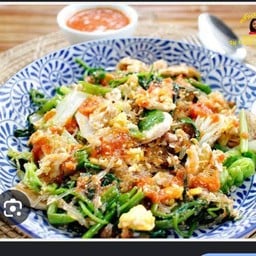 สุกี้ครบเครื่อง