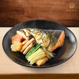 SALMON KABUTONI (18002)