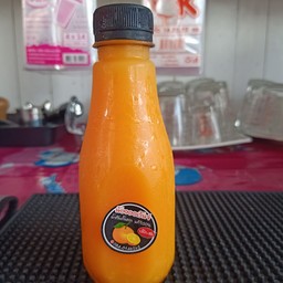 น้ำส้มคั้น