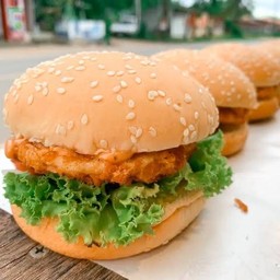 เบอร์เกอร์สะโพกไก่กรอบ