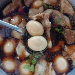 ร้านลาบแก่นขอน