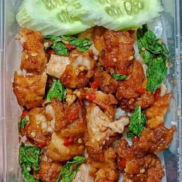 ข้าวผัดกระเพรา