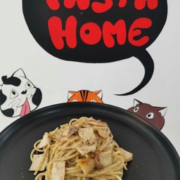 สปาเก็ตตี้ซอสทรัฟเฟิล (ไม่มีเนื้อสัตว์)