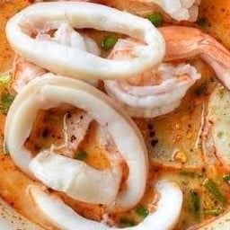 ก๋วยเตี๋ยวต้มยำทะเล