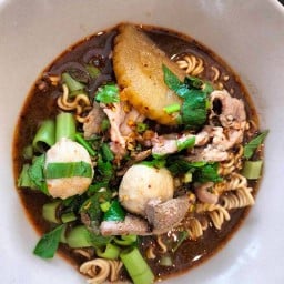 ก๋วยเตี๋ยวเรือ 888@เมืองระยอง