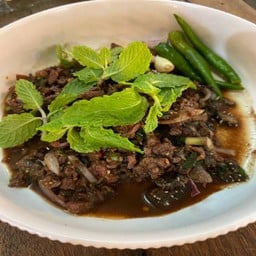 ก้อยคั่วเนื้อ