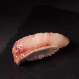 HAMACHI SUSHI