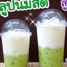 นมสดแคนตาลูปเย็น