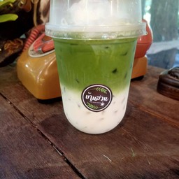 ชาเขียวนมสด