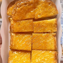 ปังเนย-น้ำผึ้ง