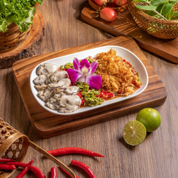 ยำหอยนางรม Osyter salad 香辣凉拌生蚝