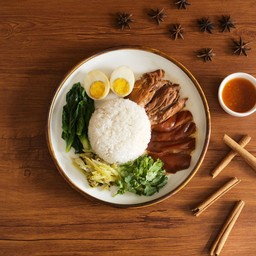 ข้าวคากิ+ไส้พะโล้