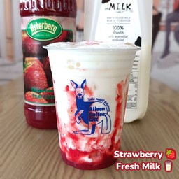 สตอเบอรี่ นมสด