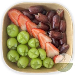 ผลไม้รวมเซ็ต 4 (กล่องปกติ) - Mixed Fruits 4 (normal size)