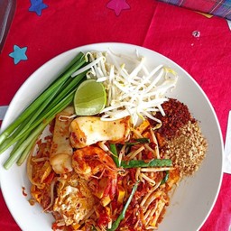 ผัดไทยวุ้นเส้นทะเล