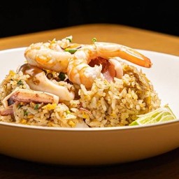 ข้าวผัดทะเล