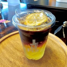 อเมริกาโน่น้ำผึ้งมะนาว