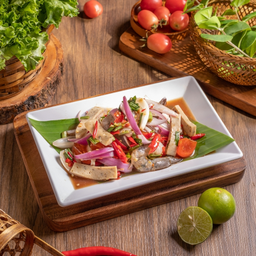 ยำไข่แดงเค็มหมูยอกุ้งสด Salted egg yolk  Pork Sausage w  raw shrimp salad  香辣凉拌咸蛋腌肉肠鲜虾