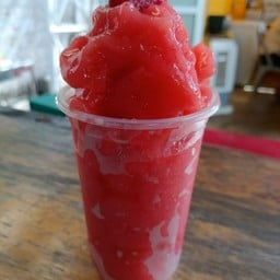 สตอเบอรี่ปั่น