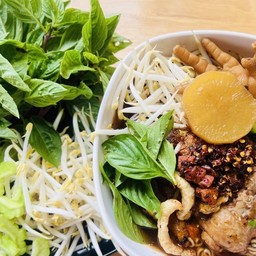 ก๋วยเตี๋ยวไก่มะระ-เพราะรัก (ตรงข้ามบิ๊กซีร้อยเอ็ด)