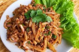 ลาบหมู+ตับ+หนังหมู