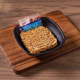 บะหมี่กึ่งสำเร็จรูป Instant noodle 方便面