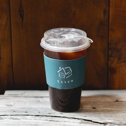 อเมริกาโน่เย็น (Iced Americano)