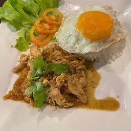 ผัดกระเทียม