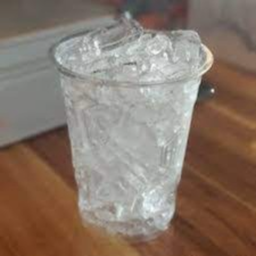 น้ำแข็งเปล่า 1 แก้ว