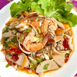 ยำวุ่นเส้นรวมมิตร