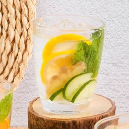 Infused water 500 ml. Ginger rush