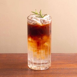 อเมริกาโน่มะพร้าว (Coconut Americano)