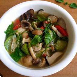 แกงเห็ดรวม