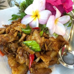 ผัดเผ็ดหมูป่า