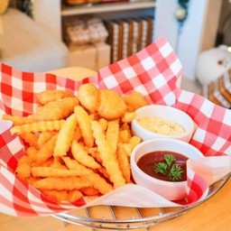 เฟรนช์ฟราย+นักเกต