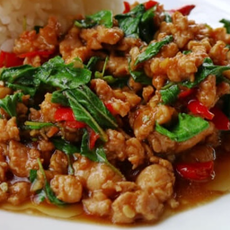 ข้าวกะเพราฉ่ำๆ