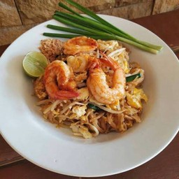 ผัดไทกุ้งสด