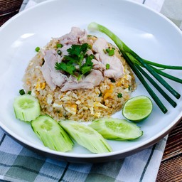 ข้าวผัดไก่
